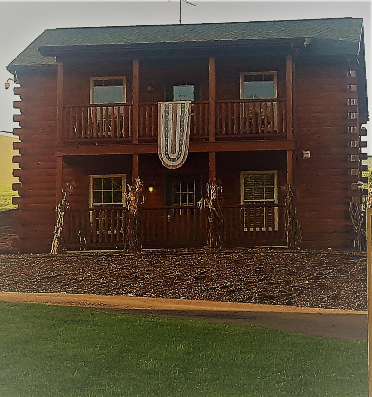 Amish Blessings Cabins ミラーズバーグ エクステリア 写真